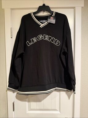 Men's Black 'LEGEND' V-Neck Sweatshirt